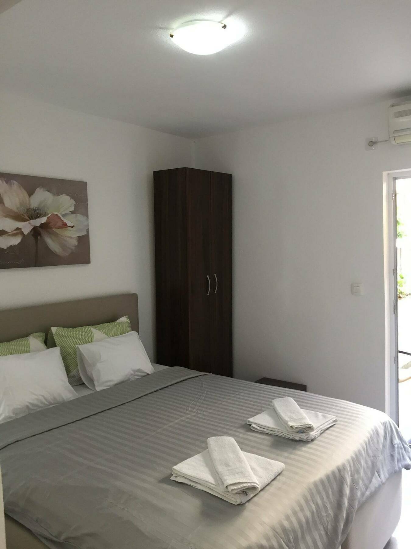 Radovic Apartment